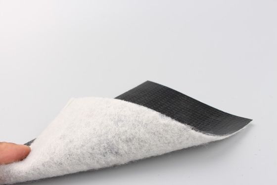 HDPE/LDPE/LLDPE 隔離型ポリエチレンジオメムブラン 防孔耐性 ≥120N 滑らか/質感のある表面 0.2mm-3.0mm 厚さ