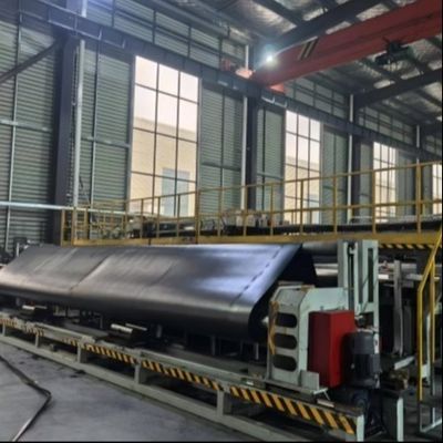 0.3-3.0mm 厚さHDPE 滑らかな地膜 埋立地に用いる重量ラインナー 鉱業水道管理 幅1m-9m 長さ30-100m