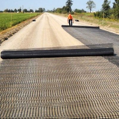 斜面保護と道路建設 大規模な空港や駐車場のためのビアキシアルプラスチックジオグリッド