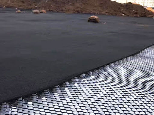 高温耐性および耐腐蝕性 排水 地面耐性 紫外線耐性 道路床やトンネル壁用