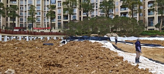 耐久性HDPE 滑らかな地膜 人工湖防漏水プロジェクト 断裂強度 20-80N/mm 断裂時の長さ 700%