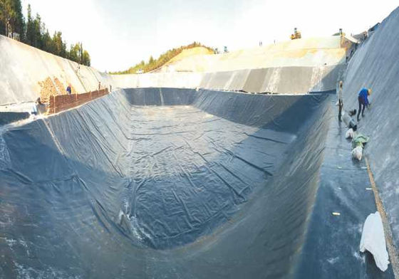 厚くて耐久性の高い HDPE 地膜 インフラストラクチャ プロジェクトの究極の内膜ソリューション